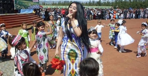 В столице Таджикистана открывается декада молодежи
