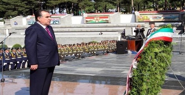 В Таджикистане празднуют День Победы
