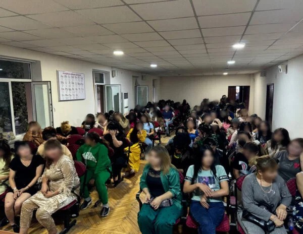 Операция «Нравы»: в Худжанде милиция задержала 156 женщин по подозрению в занятии проституцией 

