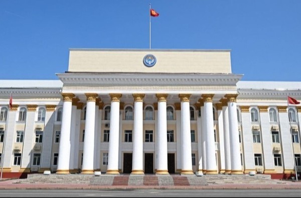 Кыргызстан введет безвизовый режим для арабских стран 