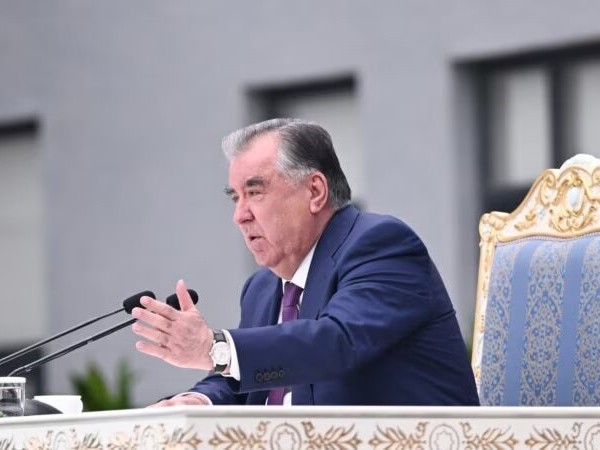 Президент Таджикистана утвердил ряд ключевых законов  