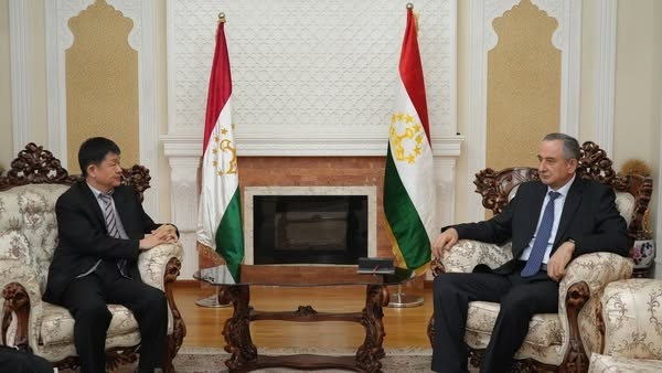 Китайская компания реализует проект по добыче нефти и газа в Хатлонской области 


